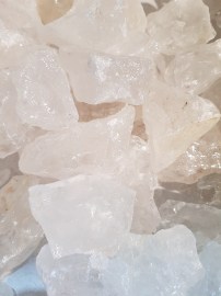 Rough-Clear_quartz