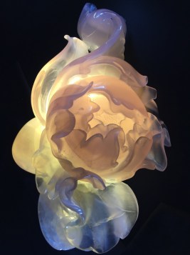 kg-quartz-rose-flower